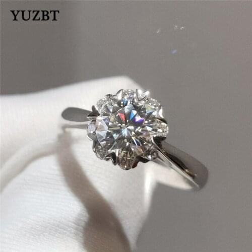 YUZBT Women 925 Silver 1 Carat Excellent Cut Gemstone Diamond Test Past D Color Moissanite 8 Heart Claws Ring Wedding Jewelry