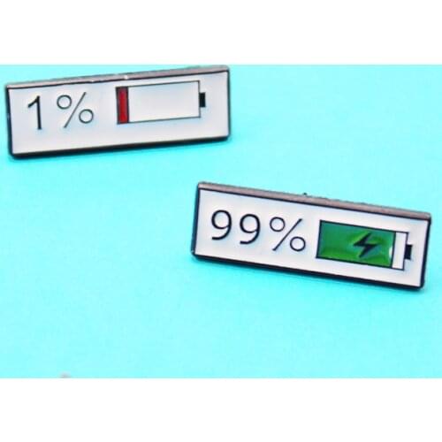 Cute 99% and 1% Battery Enamel Brooch Lovely green red energy Battery Brooch Pins Lapel Backpack Badge Jewelry Gift For Women