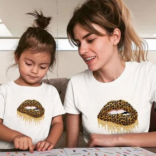 Autumn Clothes T Shirts Fashion Shirt Baby Girl Streetwear Mommy and Me T Shirt Art Soothing Kiss Leopard Lip Funny Girls Tshirt