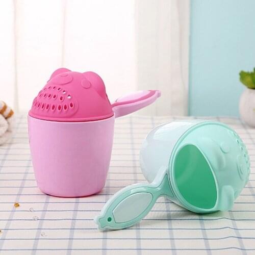 Cartoon Baby Bath Waterfall Rinser Kids Shampoo Rinse Cup Bath Shower Washing Head Cup Children Bathing Baby Shower Plastic Spoo