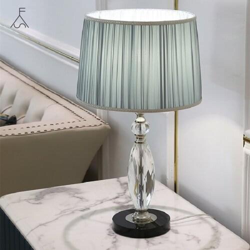 Nordic Led Table Lamp Metal Table Lamp Bedroom Living Room Bedside Lamp Table Lamp Warm Light Luxury Decoration Wedding Lamps