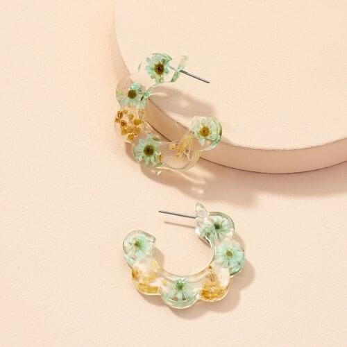 UJBOX Fashion Dried Flower Resin Earrings for Women Wedding Party Hoop Earrings Jewelry Accessories Wholesale Bulk