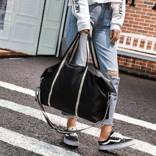 2020 Ladies Black Travel Bag Fashion Shoulder Bag Women Handbag Waterproof Ladies Weekend Portable Duffel Bag