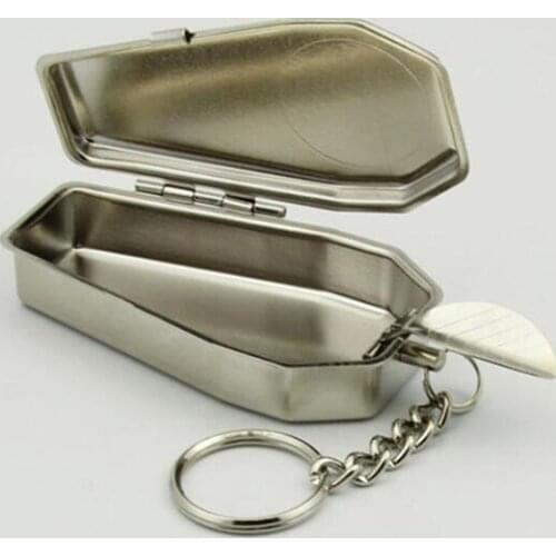 New Design Mini Tinplate Ashtray Coffin Shape Pocket Ashtray Small Portable Ashtray With Lids Travel Car Smoking Ash Organizer