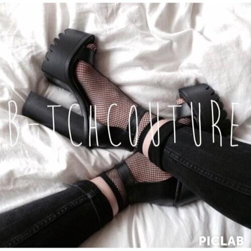 2017 Harajuku goth punk gothic ins hot cool female essential hollow thin black fishnet short socks women sexy socks