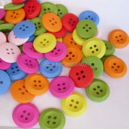100pcs Colorful Color Mixed 4 Holes Wooden Buttons Sewing Craft Scrapbooking Products 18MM