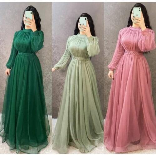 Elegant Arabic Muslim Formal Evening Dresses High Neck Long Sleeves Pearls Beaded Prom Dress Special Occasion Gowns For Women