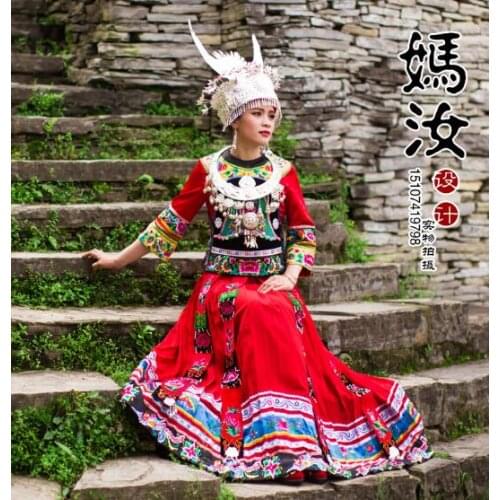 New Fashion Miao costumes Embroidery Minority costumes Wedding dress Hmong