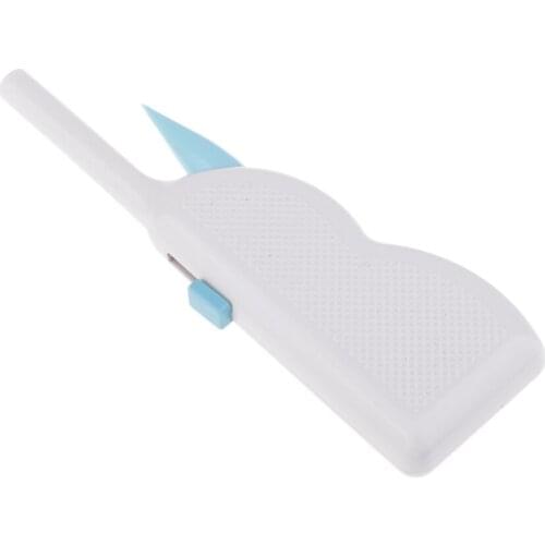 ABS Plastic Fishing bait bander tool Earthworm Clip Quick Bait Fishing Accessory