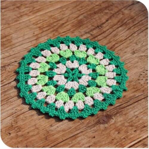 20 pics 12cm round fashion natural cotton crochet doily with flower for kitchen decoration table accessories for sale