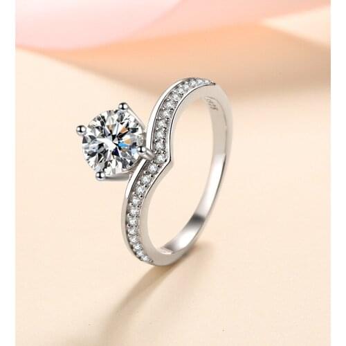 Women Moissanite ring 100% 925 sterling silver excellent cut passed the diamond test D color VVS Moissanite Fashion Ring jewelry