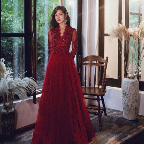 Veshja Dasmes 2020 Sexy Deep V-neck Formal Evening Dresses Luxury Lace Sequin Appliques Party Prom Gown Floor-length Host Dress