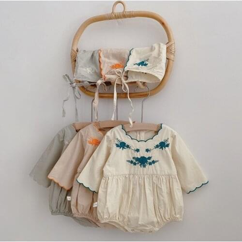 2020 Autumn Korean Style Newborn Baby Girls Princess Bodysuits with Caps Floral Embroidery Retro Infants Jumpsuits Kids Clothes