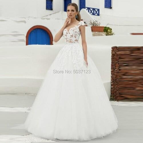 Cap Sleeves Ball Gown Wedding Dresses V Neck Sleeveless Lace Appliques Illusion Bridal Gown Floor Length Vestido De Noiva