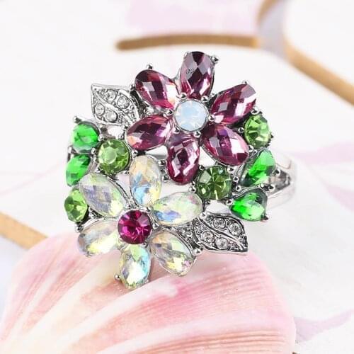 Exquisite Large Female Flower Rings Fashion Colorful Flower Leaf Crystal Rings Fashion Accessories For Women Men Party Gifts