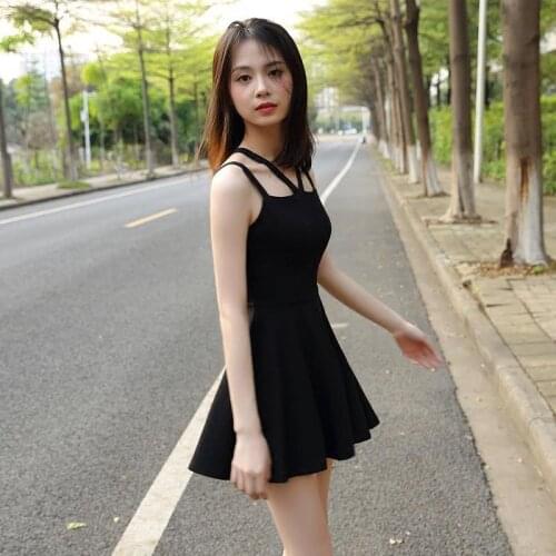 Dress vest small black skirt 2020 spring and summer womens new trend A-strap skirt black skirt dress