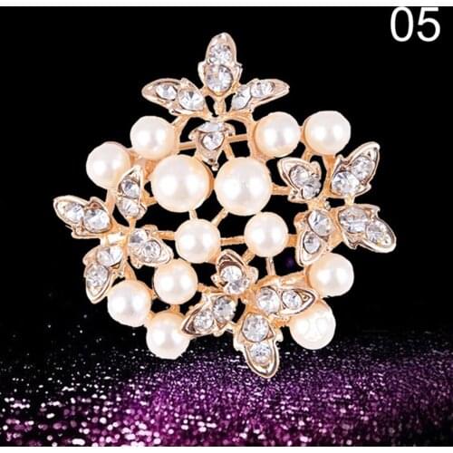 2021 Trendy Rhinestone Pearl Brooches For Women Luxury Brooch Pin Female Swan Pearl Brooch Pin Jewelry Girl Brooches Accessories
