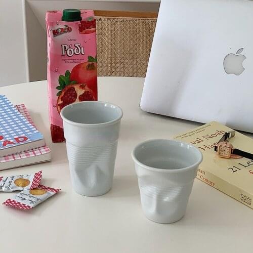 French Irregular Creative Hand Holding White Ceramic Coffee Cup Minority Personality Mug Ceramic Mug Coffee Cup