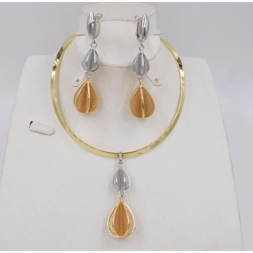 NEW style High Quality Ltaly 750 Gold color Jewelry Set For Women african beads jewlery fashion necklace set earring jewelry
