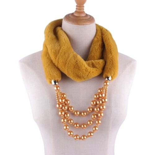 2019 Winter Ldaies Elegant Jewelry Plush Necklace Scarves Women Warm Faux Fur Pendants Scarves With Fake Pearl Female Echarpe