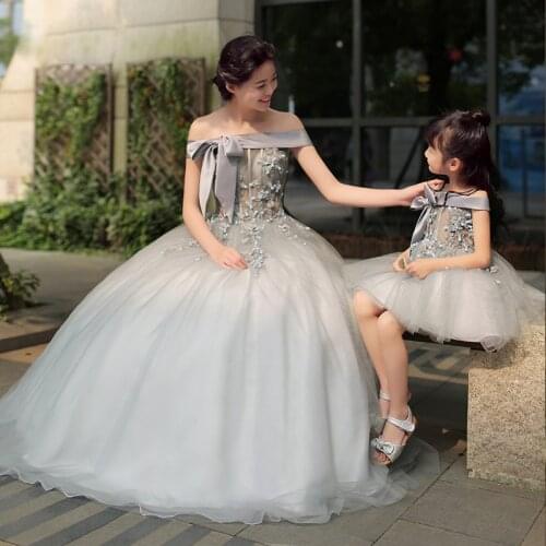 Mother and Daughter Dress Clothes Family Look Mother Mommy and Daughter Matching Wedding Dress Set Girls Princess Evening Dress