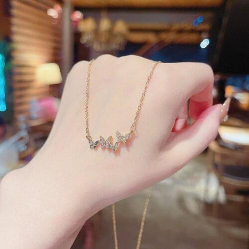 XIAO YOUNG Gold Chokers