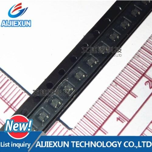 100Pcs 1SS301 SOT323 New and original