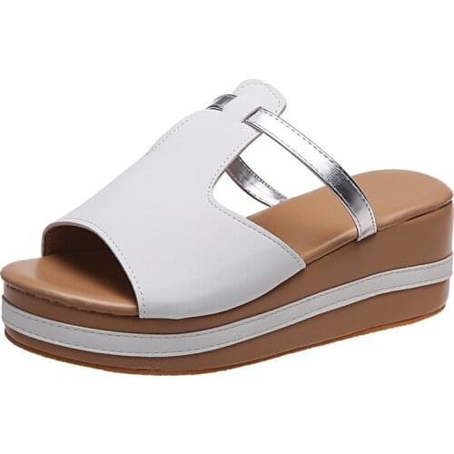 2021 New Summer women Slippers Wedges Platform sandals Soft Comfortable Hollow out PU Leather Thick sole Slides Female Shoes