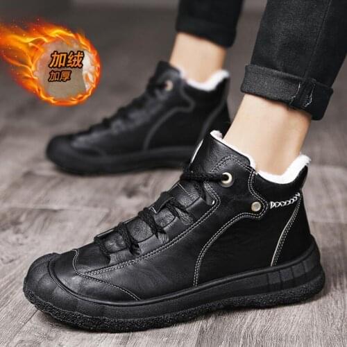2021 New Mens Snow Boots Protective Wear-Resistant Sole Thick Fur Warm Man Ankle Boots Comfortable Winter Outdoor Walking Boots