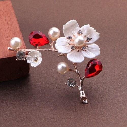TODOX Women Rhinestone pearl Brooches High Quality clear white crystal gold flower pins garment accessory wedding lady man gift