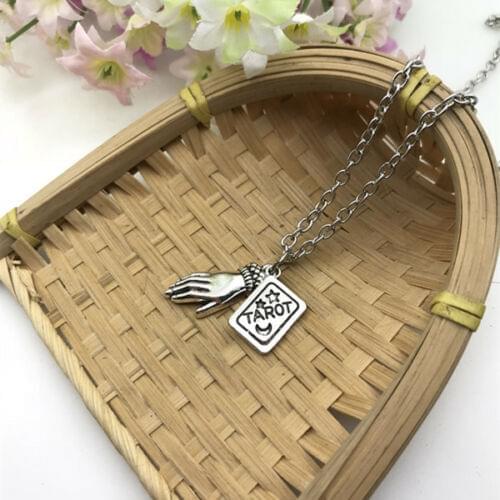 1pcs Tarot Necklace Tarot Reader Palmistry Fortune Tellar Palm Reader Tarot Card