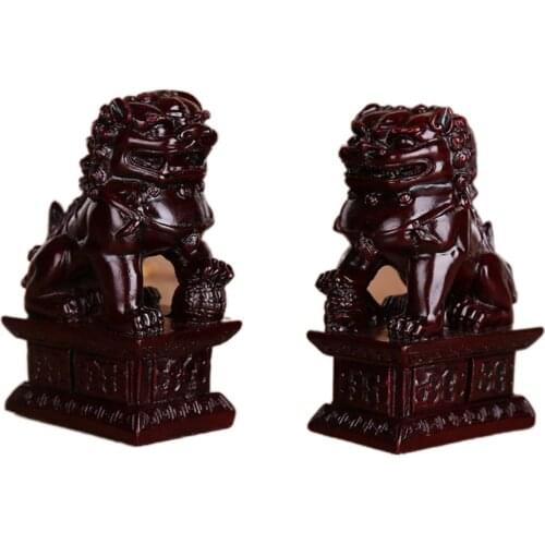 1 Pair Red Chinese Carving Fengshui Lions Resin Fu Foo Dog Guardion Door Lions Statue Beast Statue for Home Sculpture Decoration