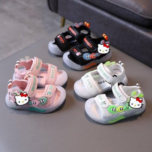 Sanrio Hello Kitty childrens beach shoes 2021 summer light-up sandals LED girl and boy baby toddler shoes My Melody sandals