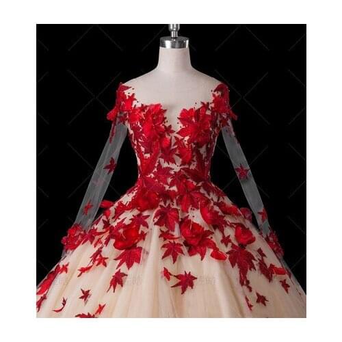 100%real red maple embroidery ball gown Medieval Renaissance Gown queen costume Victorian dress Marie Antoinette/ Belle ball