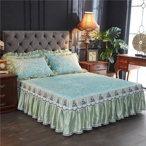 Thickened warm milk velvet Embroidered lace double lace Bed spread Fitted Sheet Pillowcases 2/3 pcs Luxury princess Bedding