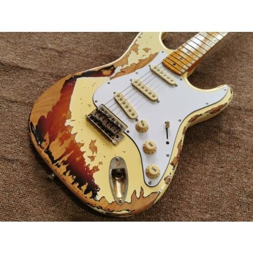 Chinese factory handed relics electric guitar , relics cream color guitar , maple fingerboard , chrome hardware