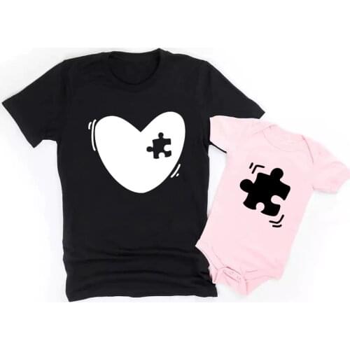 Funny Mommy and Me Outfits Heart Puzzle Piece Mother Daughter Family Matching T-Shirts Baby Bodysuits Summer Mama and Mini Tops