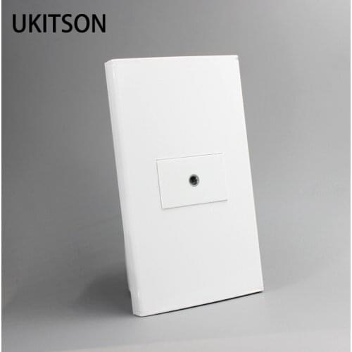 Rectangle Wall Outlet 3.5mm Audio Jack Plug Faceplate 120x70mm