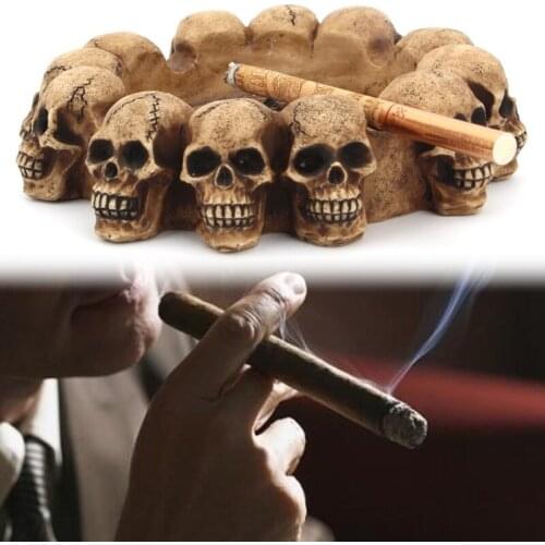 CBJTM Creative Skull Ashtray Resin Cigarette Tray Container Smoking Accessories Home Bathroom Toilet Hotel Office Decoration