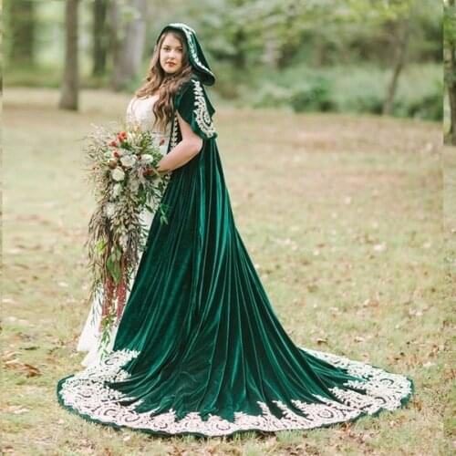 Dark green Velvet wedding coat with a hood long lace appliques Bridal Cape Bolero Wrap wedding accessories Halloween Medieval Ve