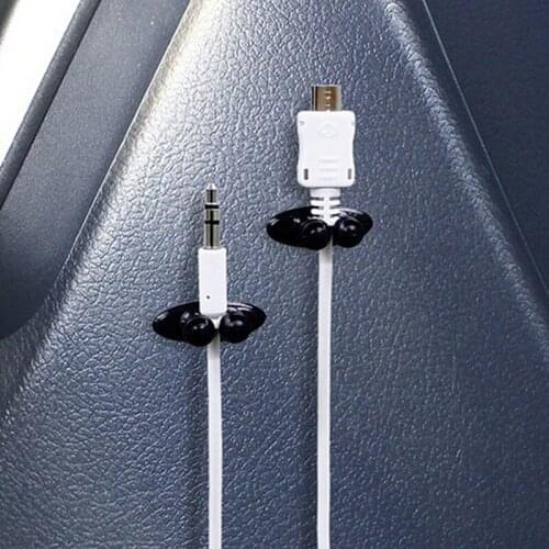 Auto winding clamp data line arrangement is convenient and durable data line fixing device