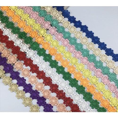 Hot !15 Yards/lot Beautiful 2.5cm Width Black Pink Green Cute Daisy Flower Head Lace Trim DIY Home Decoration Accessories Ribbon