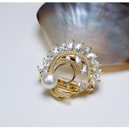 MADALENA SARARA AAA Zirconia Flower Brooch Luxury Style Fine Brooch Pin For Women Jewelry