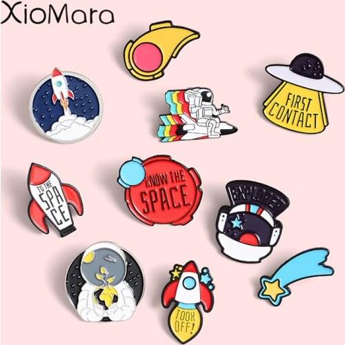 Space Travel Enamel Pins Astronaut Spaceship Rocket UFO Meteorite Badge Science Jewelry Brooches Lapel Pin For Friends Gifts