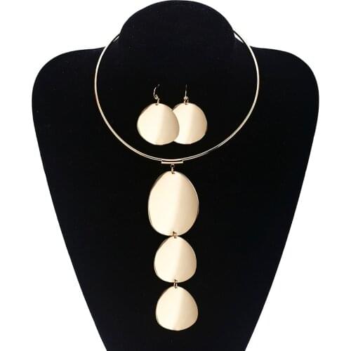 European and American Exaggerated Streamer Necklace Collar Earrings set Plated Gold and Silver Collar for Women