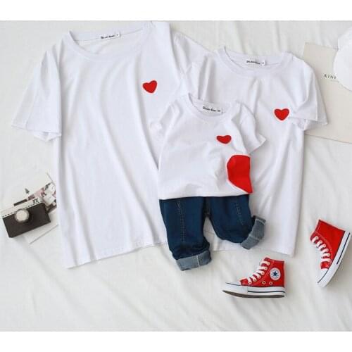 Mother and Daughter Matching Clothes T shirt Baby Mom Father Baby Son Matching Clothes Love Mama Sets Couples Matching Pajamas