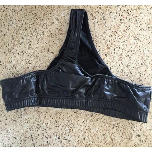 Faux Leather Appeal Men Underwear Sexy Tight Bikini Panties U Convex Pocket Design Ding Trousers Club Gay Fad Male Briefs Thong