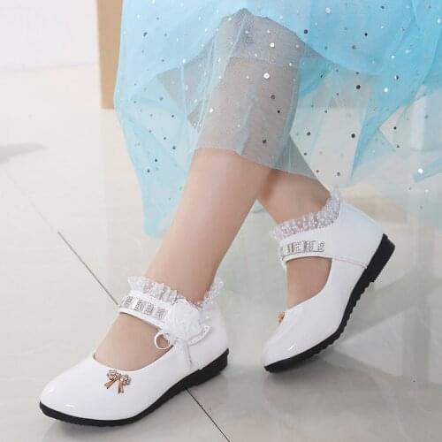 Childrens Shoes For Girl Spring New Princess Lace Leather Shoes Fashion Cute Bow Rhinestone Wedding Shoes Student Party Dance