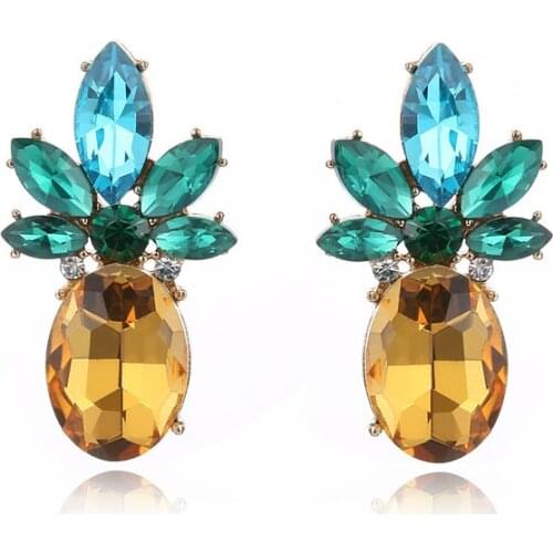 2019 New Fashion Pineapple Stud Earrings Yellow Green Cute Earring Jewelry luxury Fruit Design Party Engagement Earrings Jewelry