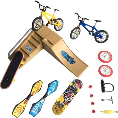 Free Ship New Mini Finger Scooter finger Bike finger Skateboard toys set w/ramp for girls boys party favors goodie bag fillers
